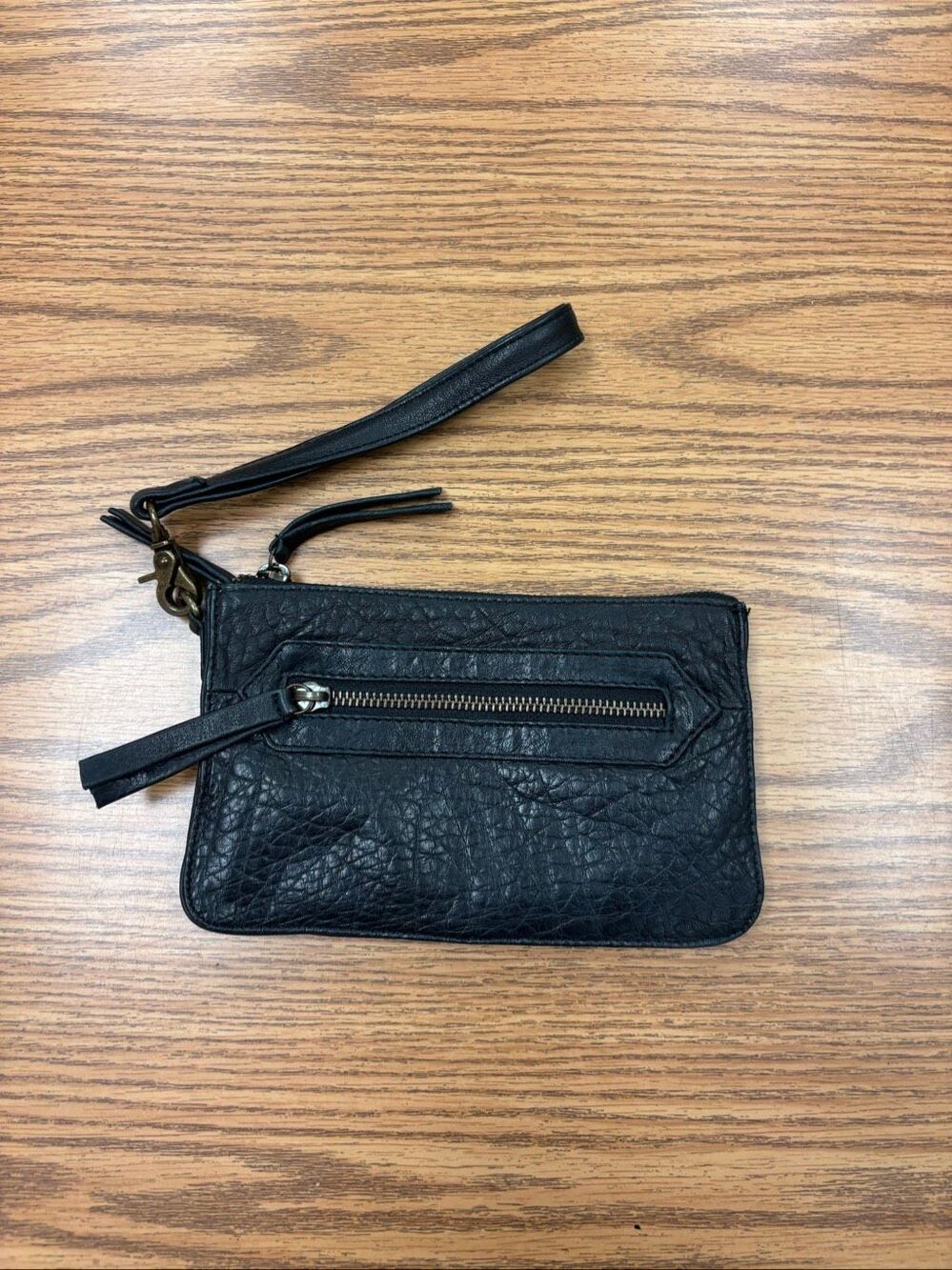 Perfect wristlet! - Picture 2 of 5